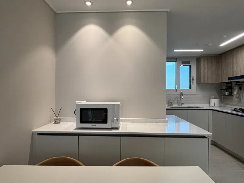 [Bucheon] Sosa·Yeokgok Station 3-room, 25-pyeong new apartment 10