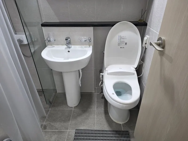 [Gangneung] 5-minute walk from Songjeong Beach, Anmok Beach, clean new building 7