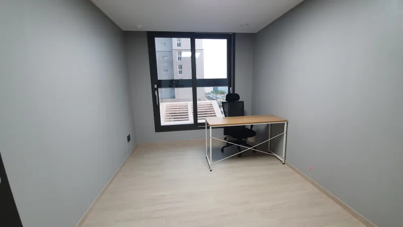[Hwaseong][Dongtan Station] Newly built apartment within walking distance, 42 pyeong, 4 rooms, 2 bathrooms 5
