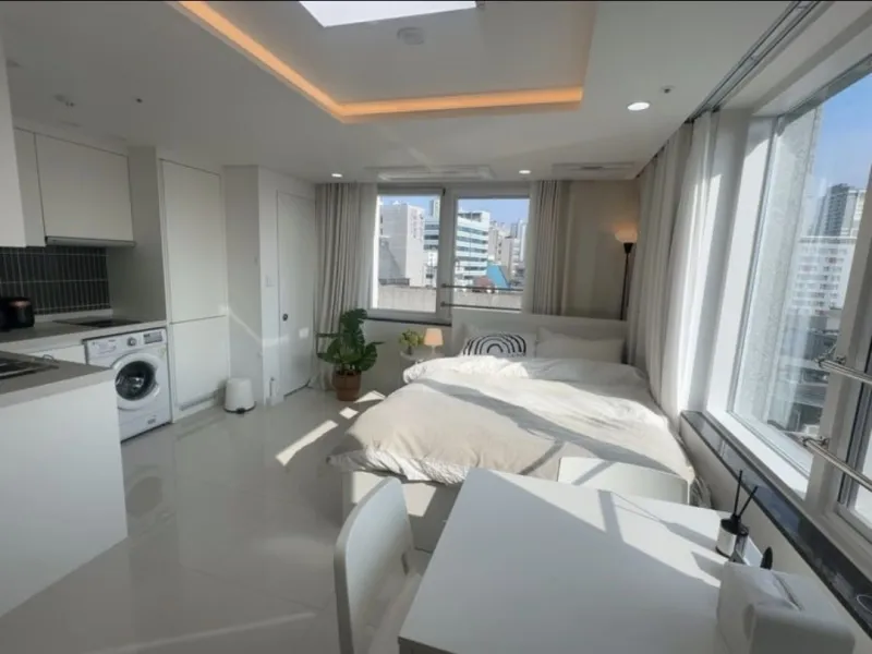 [Songpa, Seoul] Jamsil/Bright daylight, stunning nightscape! Newly built officetel near the subway station. 5