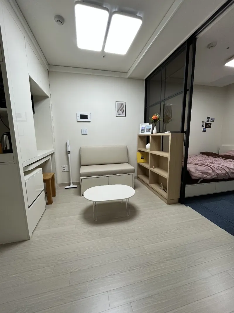 [Yeon-dong, Jeju] Clean, fully-equipped Yeondong Stay 14