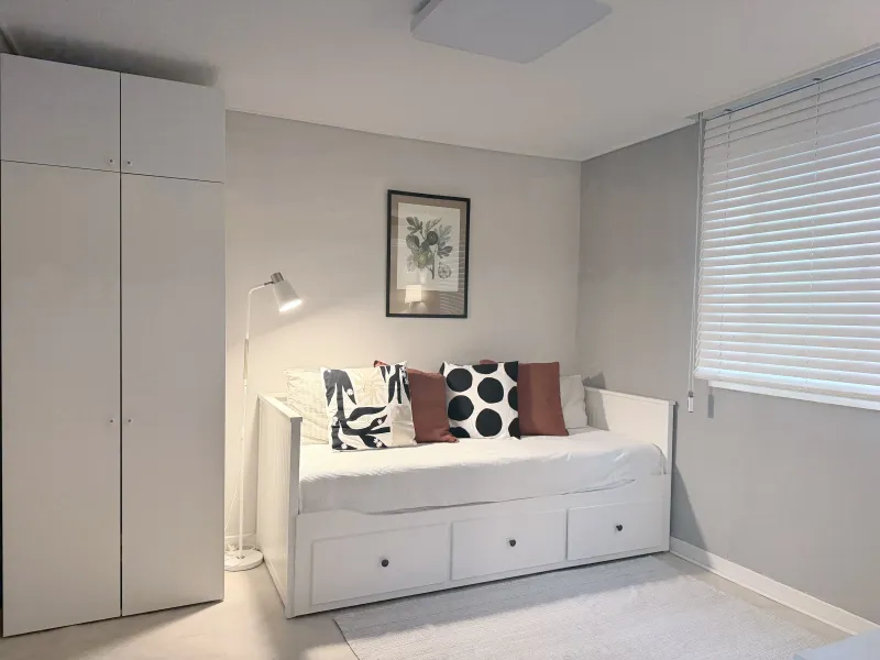 [Jongno, Seoul] Dongsung-dong Hyehwa Station Seoul National University Hospital Two-room 1st Floor Healing House 3