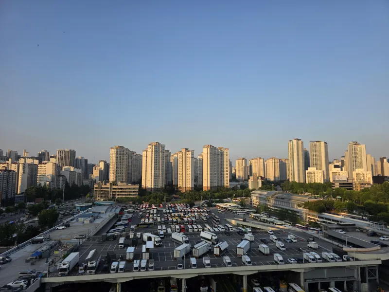 [서울 서초] 반포 / 한강시민공원과 고속터미널 바로 앞 투룸 아파트 28