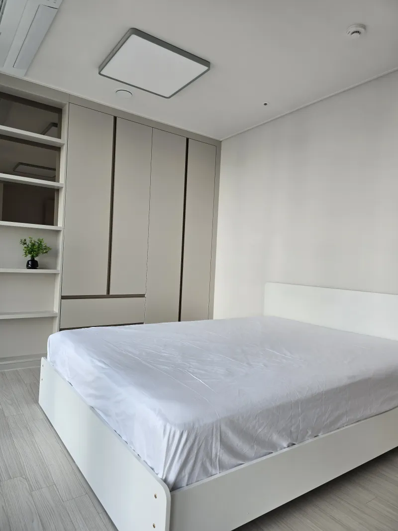 [Yeonsu, Incheon] Songdo/Campus Town, 2-minute walk away, newly built two-room apartment #Lighting restaurant 6