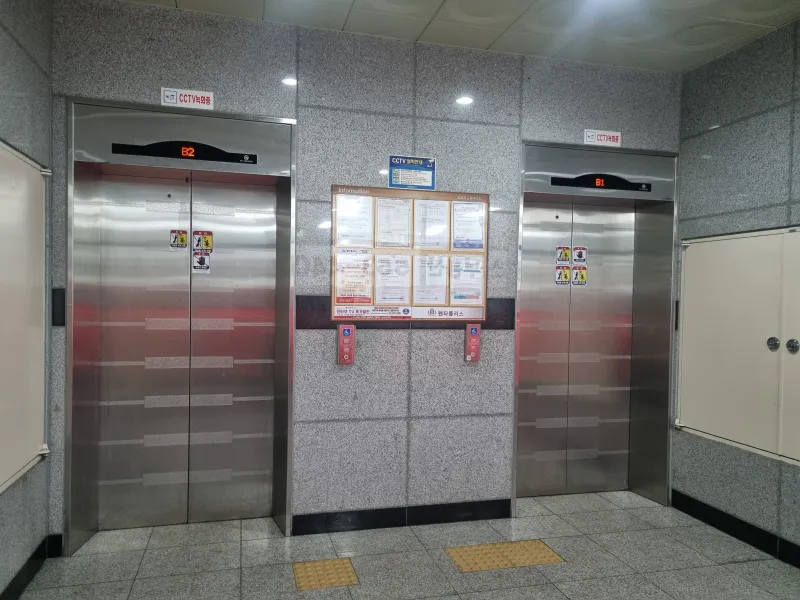 [Cheonan][Cheonan, South Chungcheong Province] A 'small rest' near Dujeong Station 21
