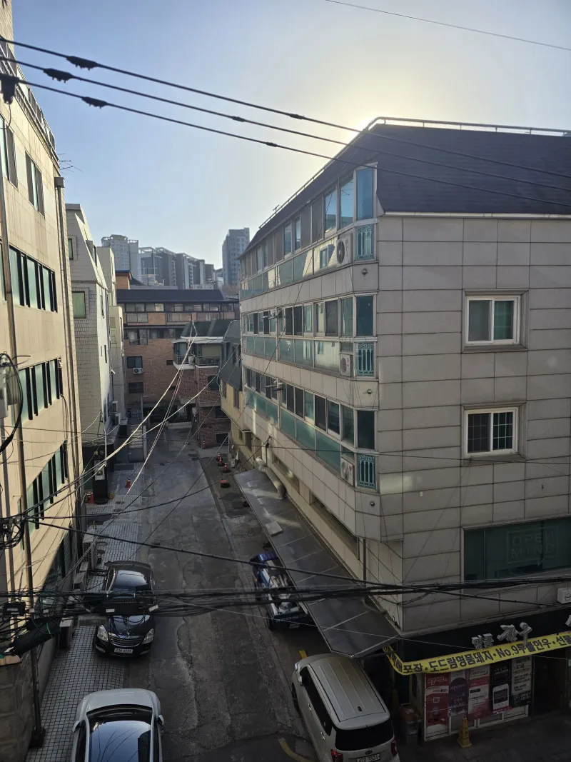 [서울 서초] 강남 서초 [신사역/논현역] 화이트톤 넓은 공간 29