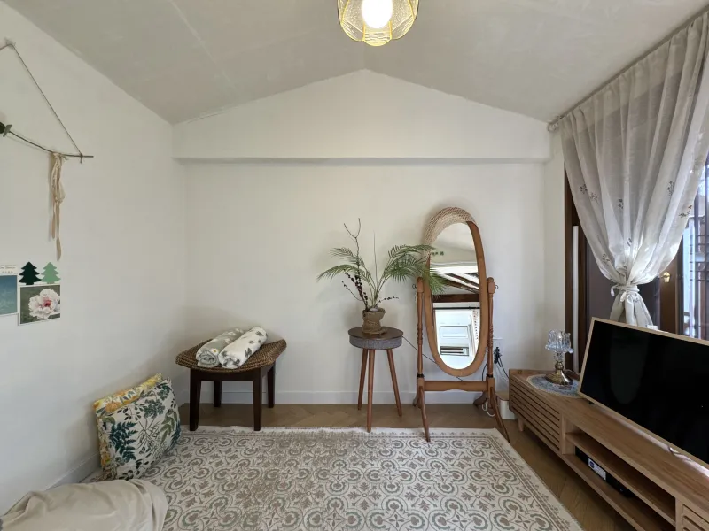 [Jongno, Seoul] A small, detached Hanok with a cypress bathtub 9