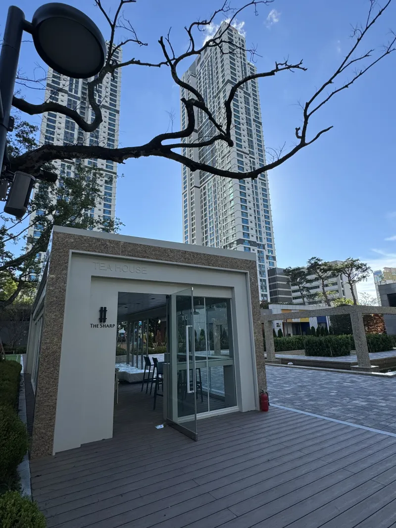 [Yeonsu, Incheon] Songdo/Campus Town, 2-minute walk away, newly built two-room apartment #Lighting restaurant 21