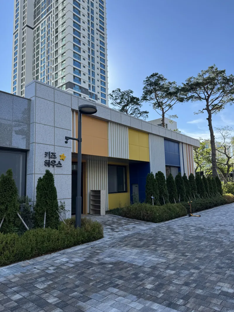[Yeonsu, Incheon] Songdo/Campus Town, 2-minute walk away, newly built two-room apartment #Lighting restaurant 18
