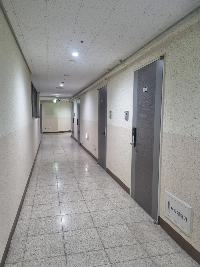 [Cheonan][Cheonan, South Chungcheong Province] A 'small rest' near Dujeong Station 22