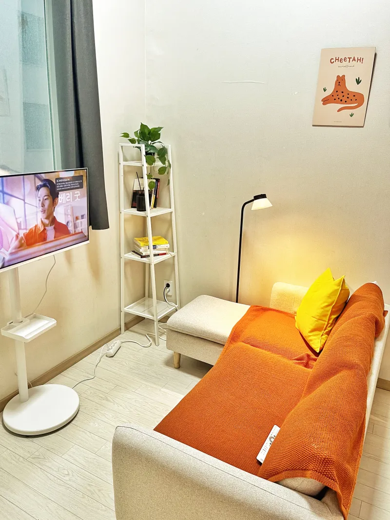 [Seodaemun, Seoul] 3-minute walk from Ewha Womans University Station 11