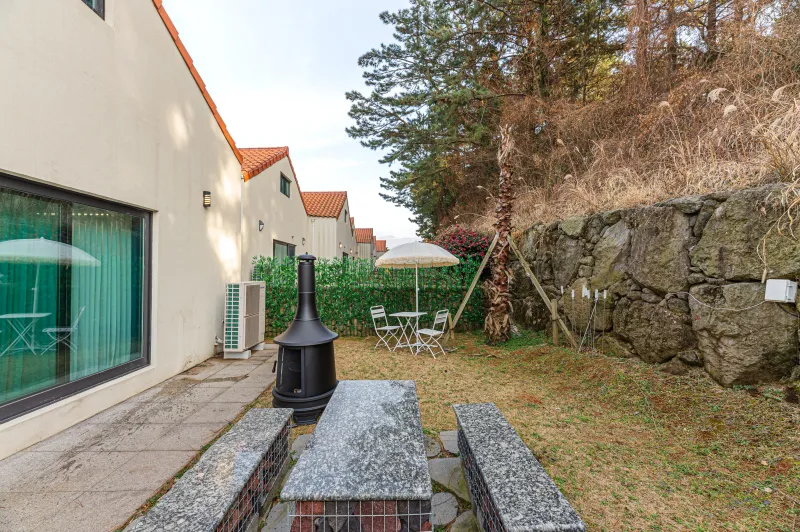 [Aewol, Jeju] Aewol Newly Built Detached House/Companion Dog/Front Yard 102