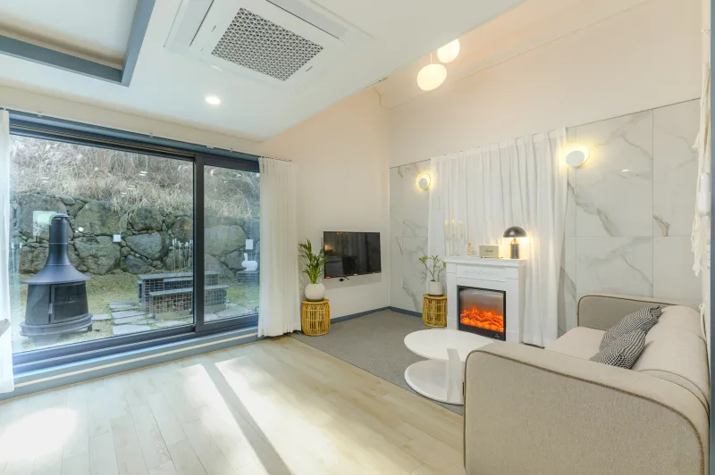 [Aewol, Jeju] Aewol Newly Built Detached House/Companion Dog/Front Yard 23