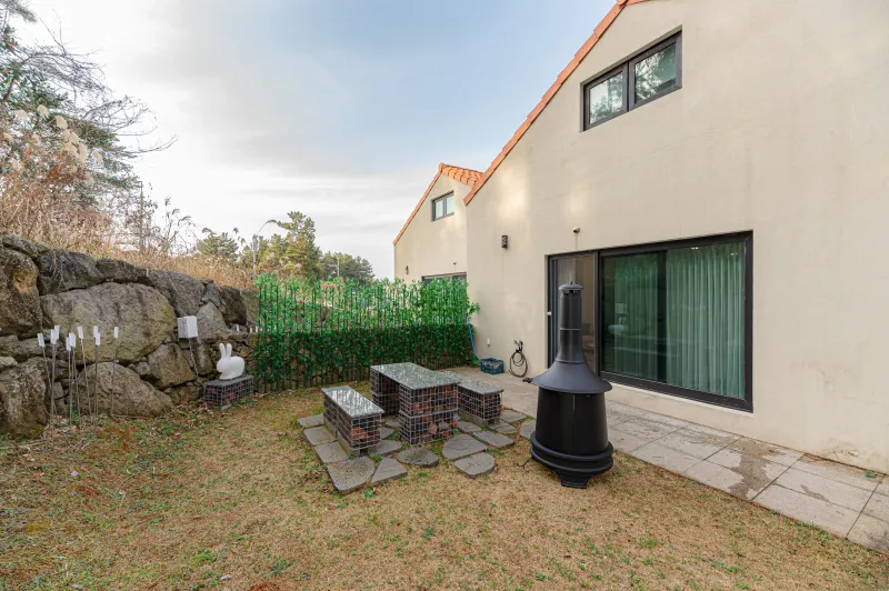 [Aewol, Jeju] Aewol Newly Built Detached House/Companion Dog/Front Yard 107
