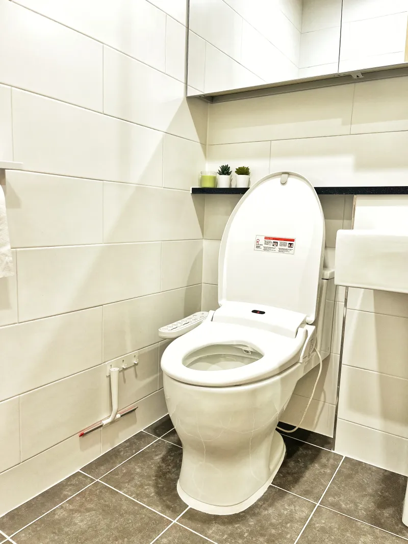 [Seodaemun, Seoul] 3-minute walk from Ewha Womans University Station 8