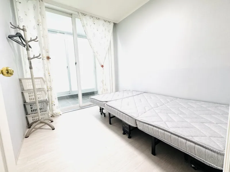 [Cheonan][Cheonan, South Chungcheong Province] Apartment 5 minutes from bus terminal, 15 minutes walk from Dujeong Station 10