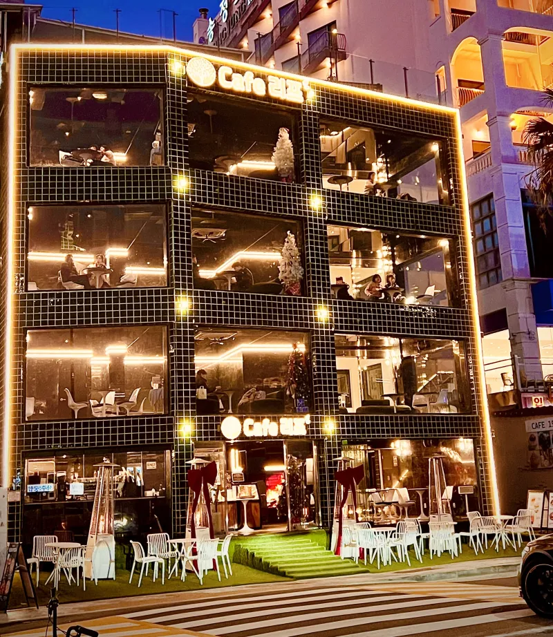 [Haeundae, Busan] Newly Built. 1 Minute from Songjeong Beach. Ocean View / Haeundae / Gijang Luge. Lotte World 26