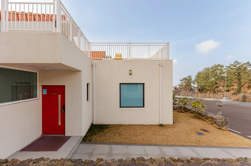 [Aewol, Jeju] Aewol Newly Built Detached House/Companion Dog/Front Yard 83