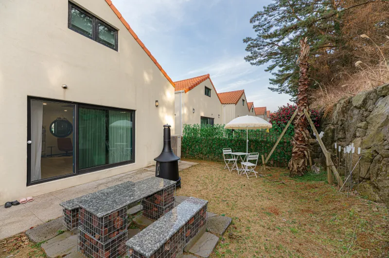 [Aewol, Jeju] Aewol Newly Built Detached House/Companion Dog/Front Yard 103