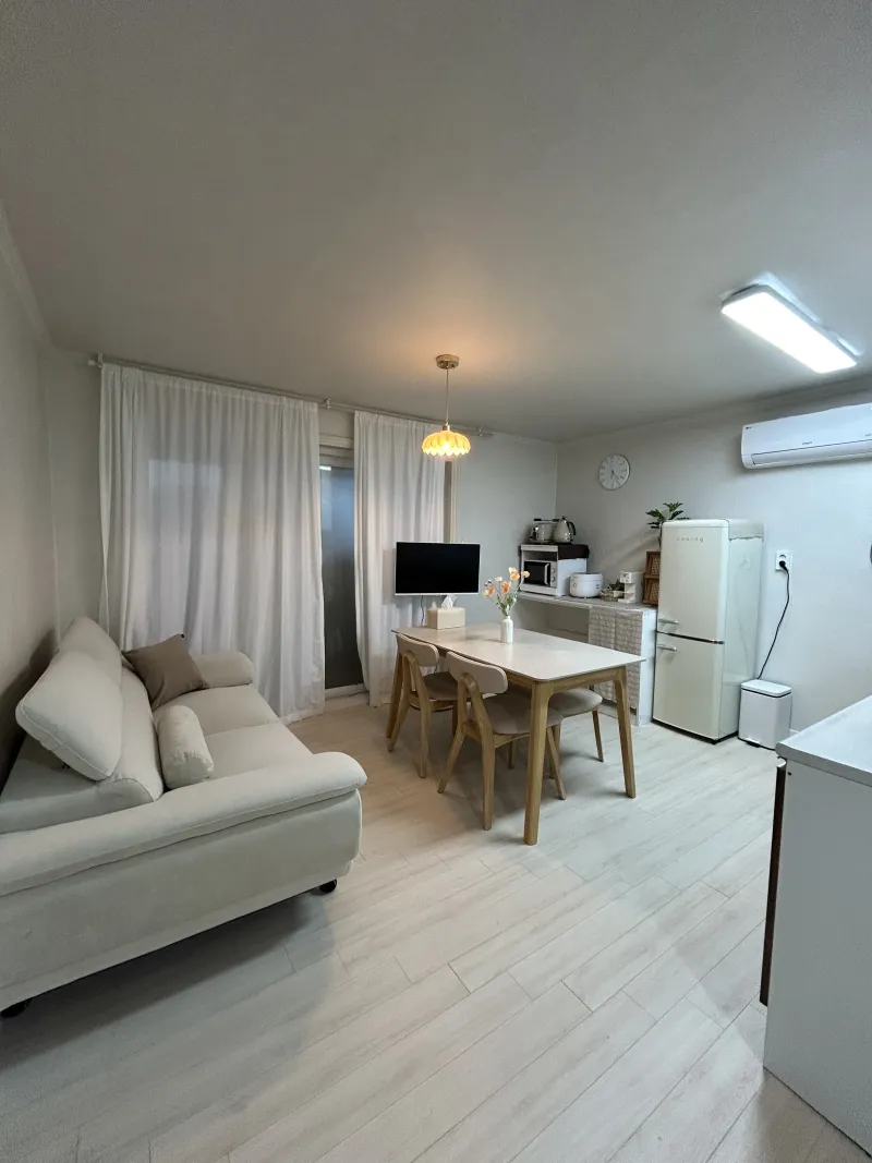[Mapo, Seoul] Hongdae Wow Stay 202 12