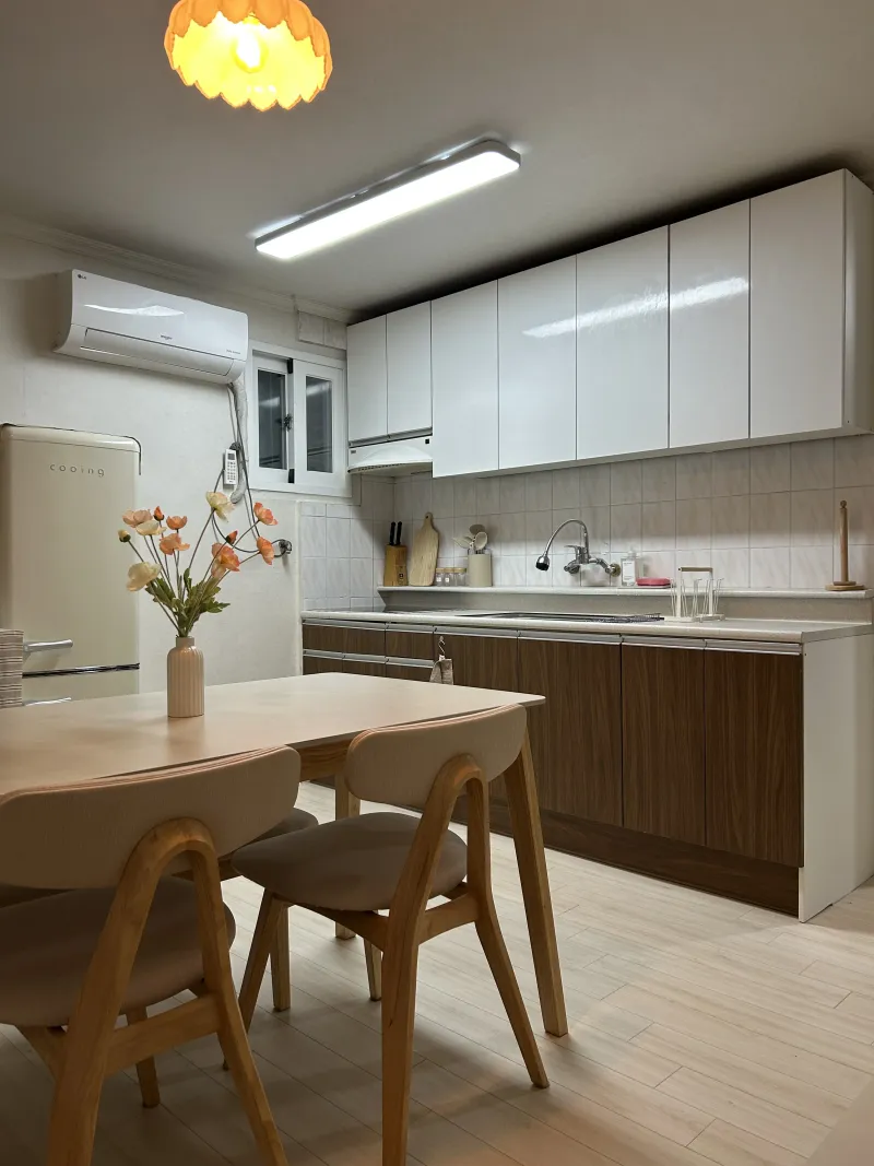 [Mapo, Seoul] Hongdae Wow Stay 202 14