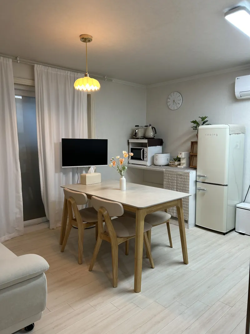 [Mapo, Seoul] Hongdae Wow Stay 202 13