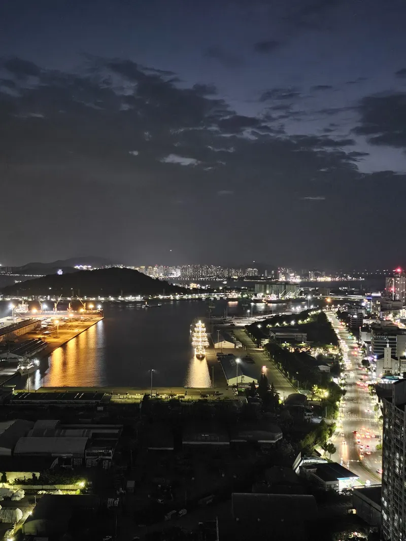 [Jemulpo, Incheon] Chinatown/36th floor ocean view corner room 52