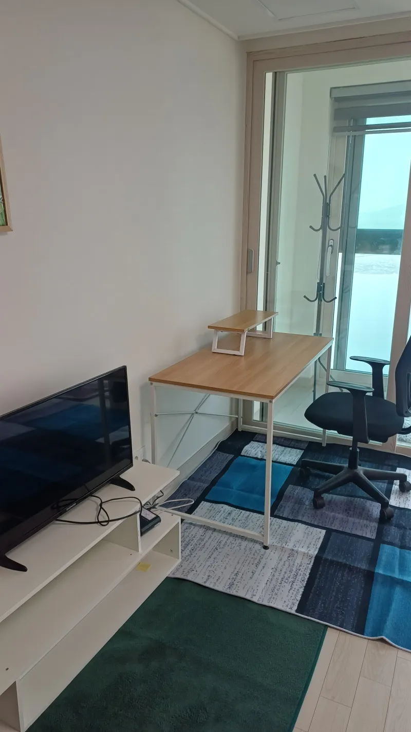 [Ansan] One-room apartment with ocean view on Banwol Island 4