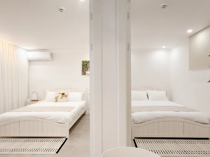 [Mapo, Seoul] 2R2B, 5-minute walk from Hapjeong Station 80