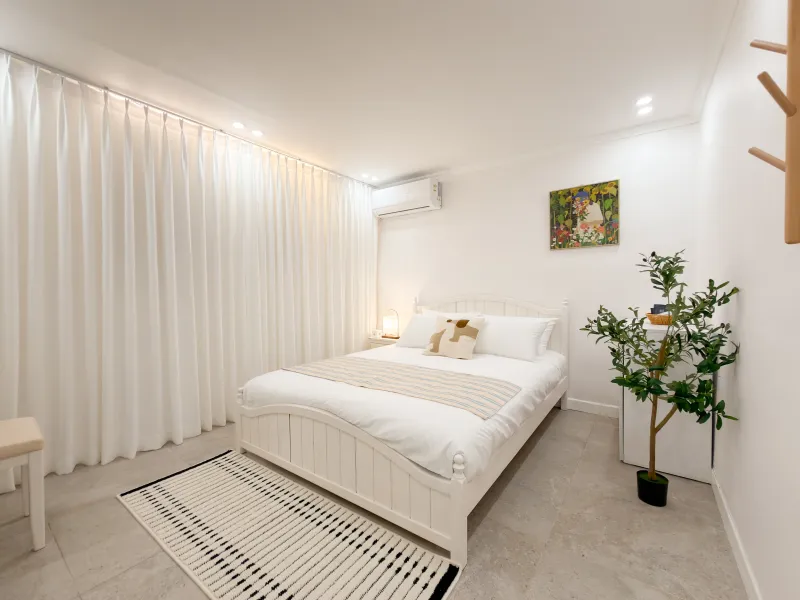 [Mapo, Seoul] 2R2B, 5-minute walk from Hapjeong Station 33
