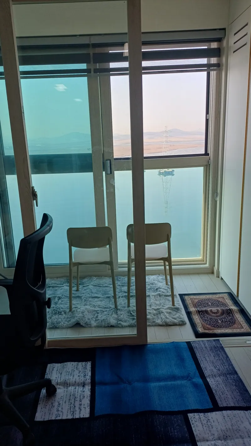 [Ansan] One-room apartment with ocean view on Banwol Island 6