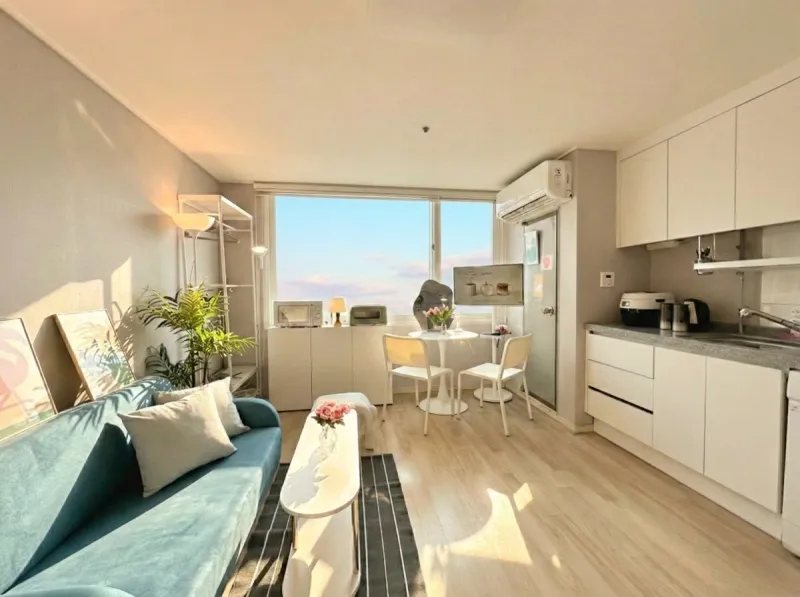 [Seongdong, Seoul][3 minutes from Wangsimni Station] Seongsu Seoul Forest Hanyang University / Free parking / City view / Full option / Pets / 3-4 people 4