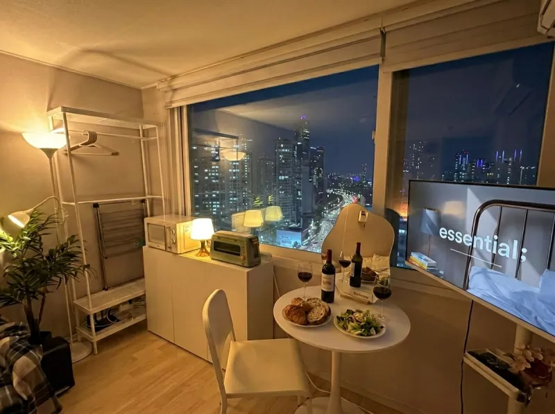 [Seongdong, Seoul][3 minutes from Wangsimni Station] Seongsu Seoul Forest Hanyang University / Free parking / City view / Full option / Pets / 3-4 people 5