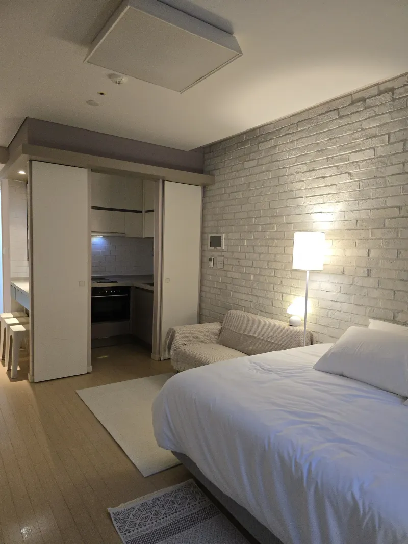 [Seongnam][Located in the heart of Bundang Jeongja European-style Cafe Street] Maximum 3 people 7