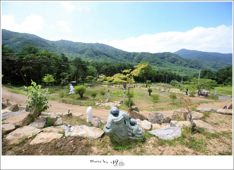 [경남 거창] 소나무 숲 속 복층 독채 #테라스 #자연의 소리 24