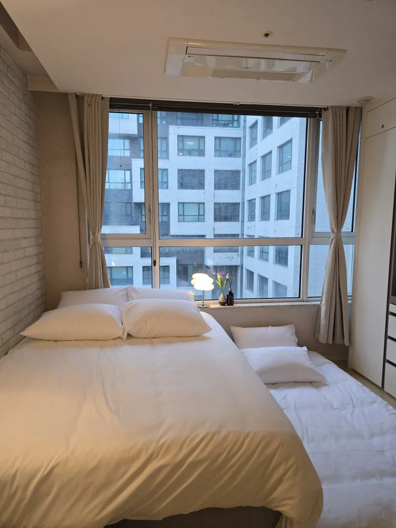 [Seongnam][Located in the heart of Bundang Jeongja European-style Cafe Street] Maximum 3 people 12