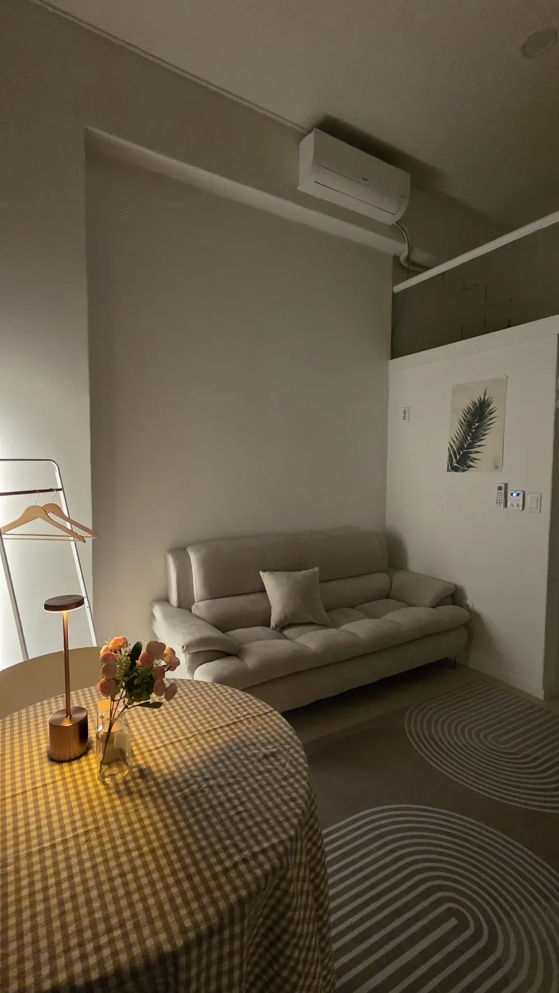 [Mapo, Seoul] Modern duplex house 1 minute from Hongdae & Yeonnam Gajwa Station 6