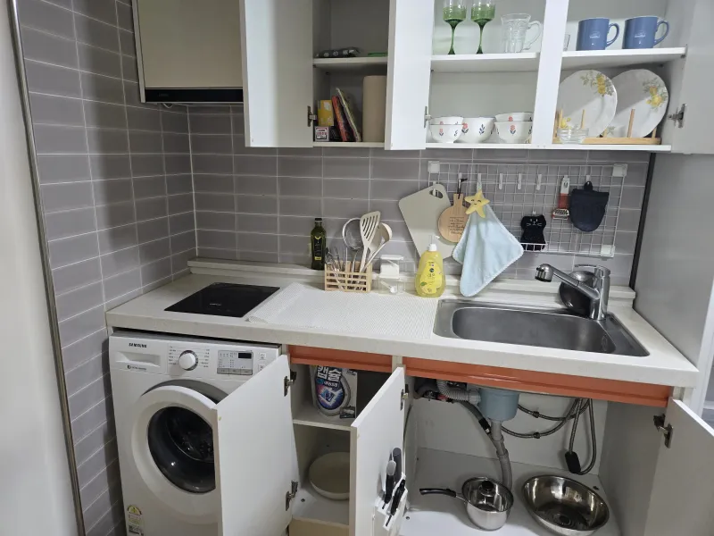 [Seo-gu, Daejeon] Spacious open room ♡ On-site / Natural lighting / Fully furnished 18
