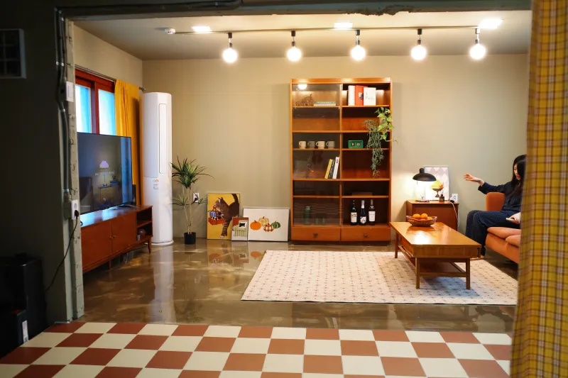 [Daejeong, Seogwipo] West / 1-minute walk to Songaksan Mountain and Sagyebada, Sentimental Private House (Main House) 6