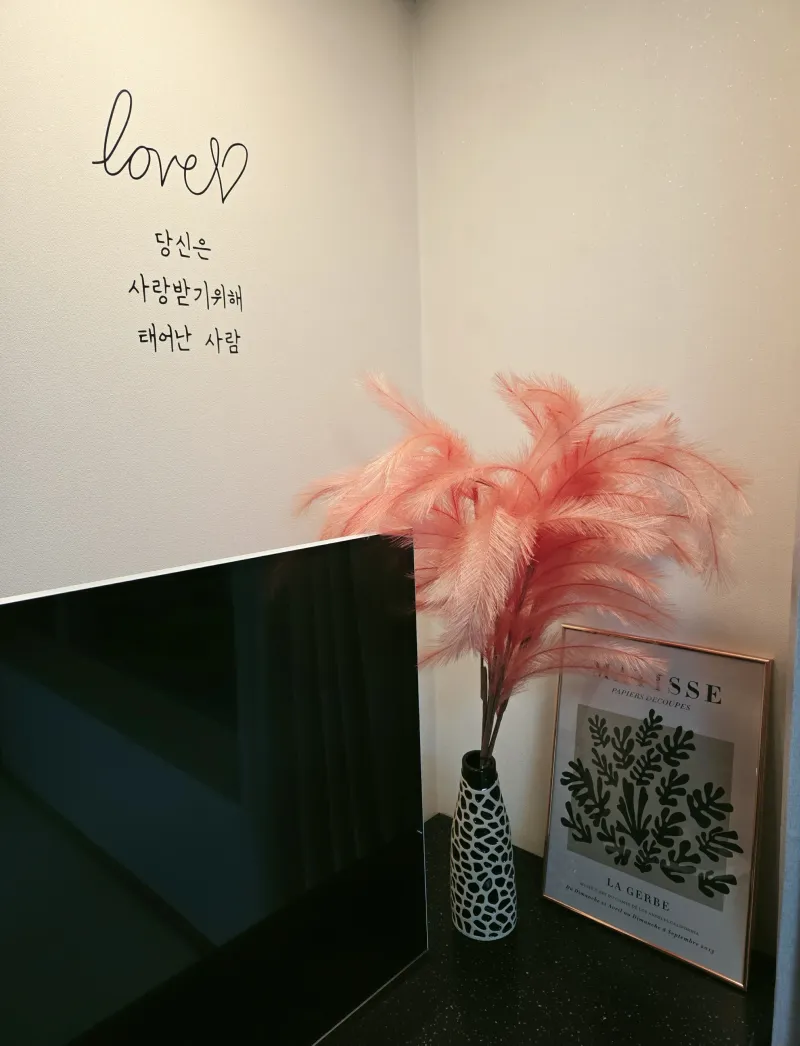 [서울 송파] 도심속 갤러리 감성 스테이 OPEN 7