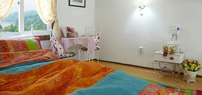 [Pyeongchang] Picasso Room (duplex) at Bongpyeong Healing House with a view 2