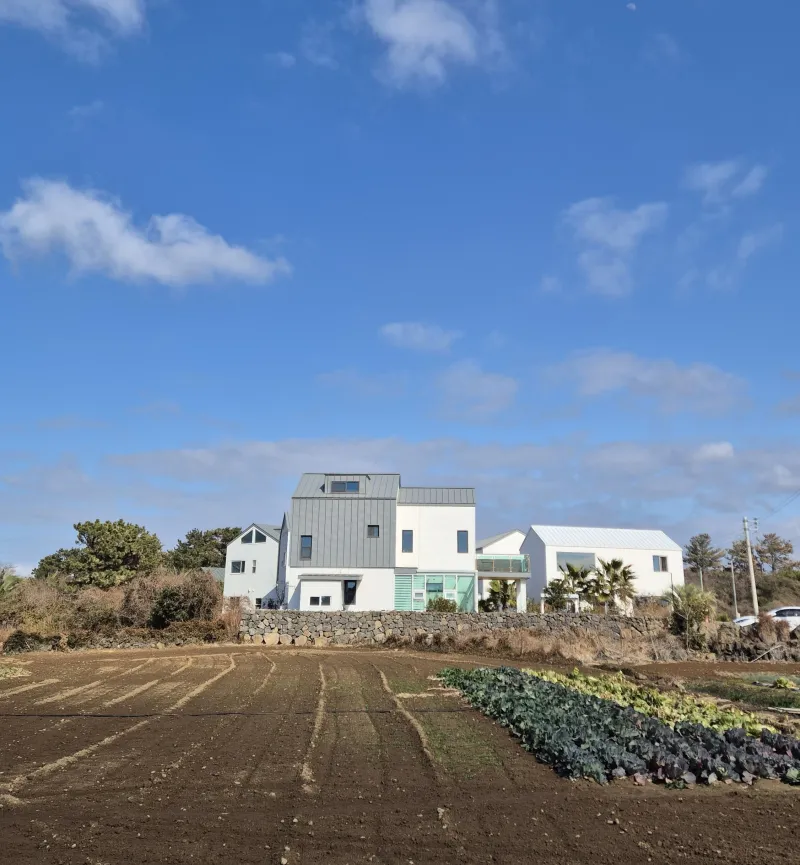 [Hangyeong, Jeju] A three-story detached house with a view of Chagwido Island and windmills. 34