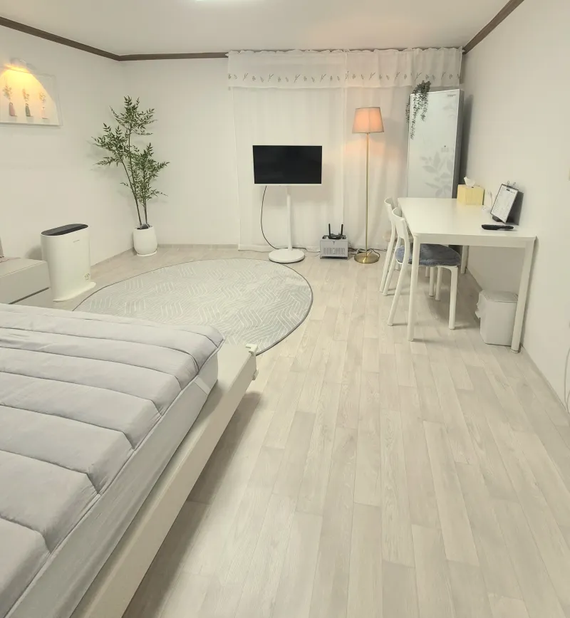 [Seodaemun, Seoul] 5 minutes from Myongji University, 20 minutes from DMC. Up to 3 people. 8