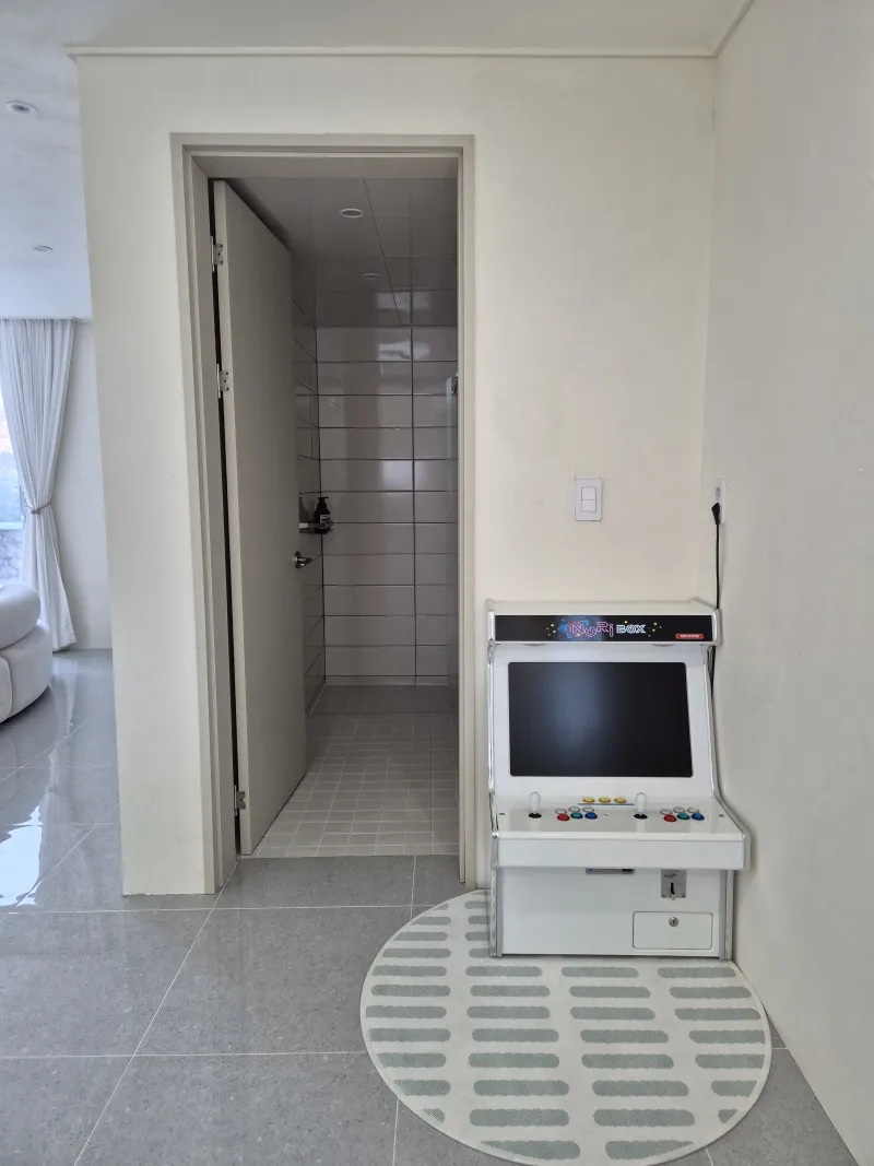[Hangyeong, Jeju] Two-room family accommodation with a windmill ocean view #Indoor heated pool #Sunset 17