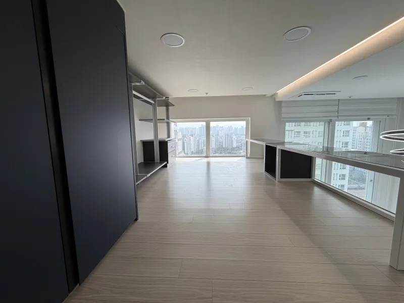 [Yeongdeungpo, Seoul][Yeongdeungpo-gu, Seoul] Newly built officetel with full amenities, two-room + duplex 15