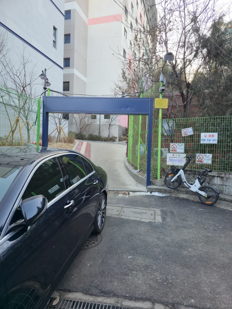 [Seongdong, Seoul] 3-minute walk from Hanyang University, Women-only Share House, Single Room 8
