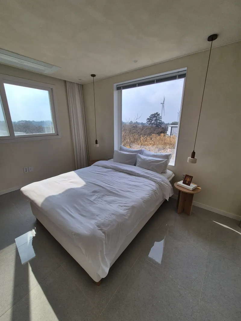 [Hangyeong, Jeju] Two-room family accommodation with a windmill ocean view #Indoor heated pool #Sunset 5