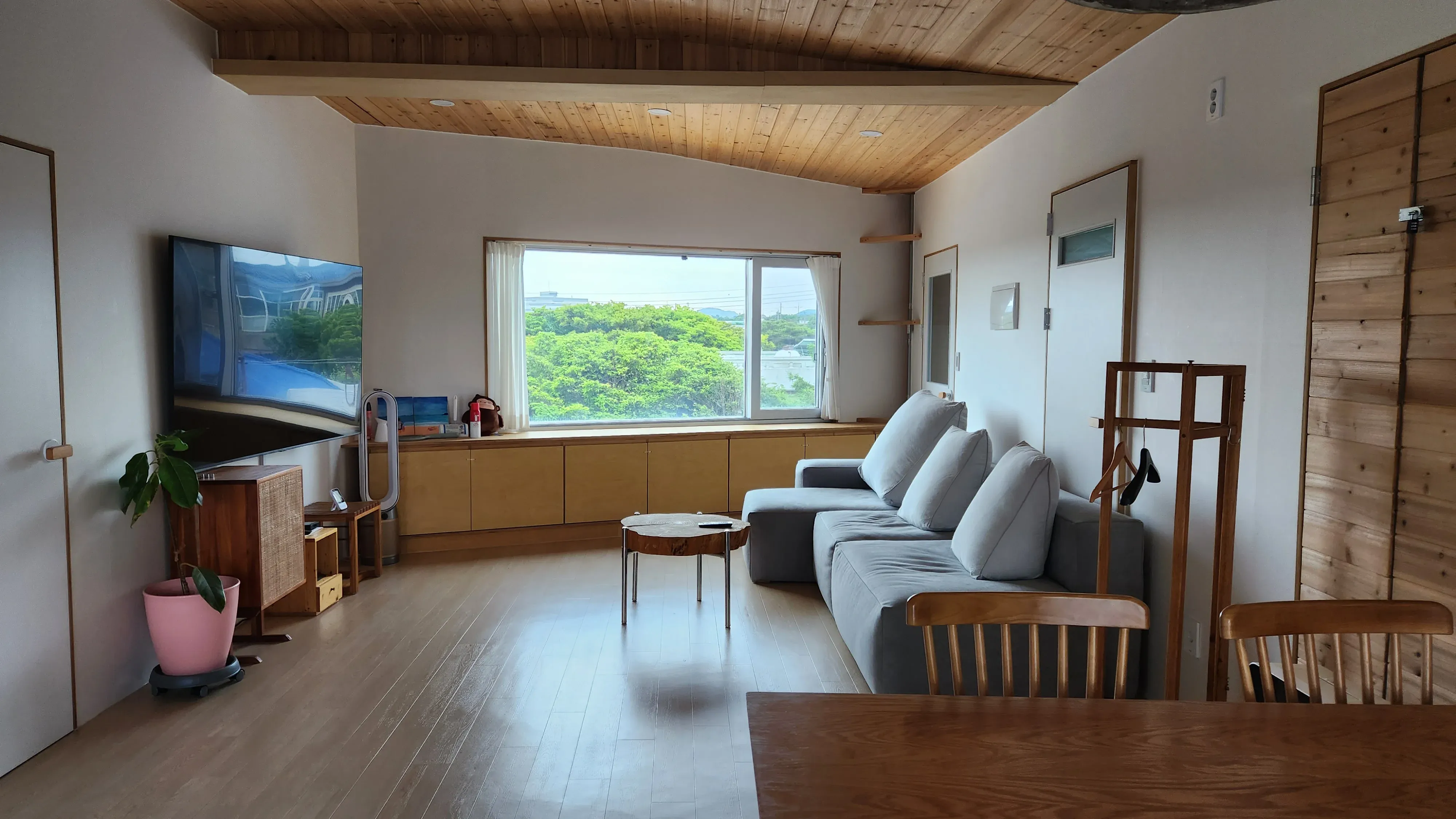 Gujwa-eup Field-View Two-Bedroom House