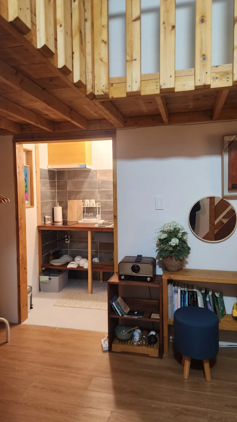 [Aewol, Jeju] Sogil Darak / A quiet detached wooden house in Sogil-ri, a pretty village in Aewol 7