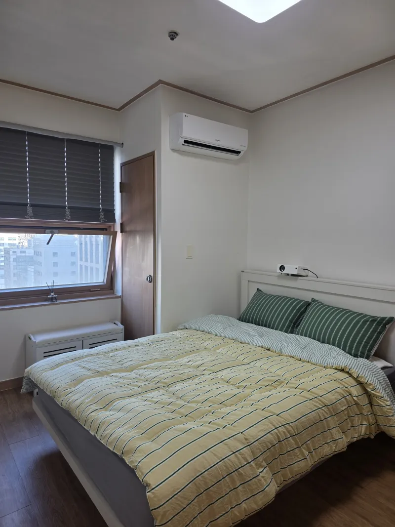 [Gangnam, Seoul] High-rise officetel with a view near Seolleung Station 14